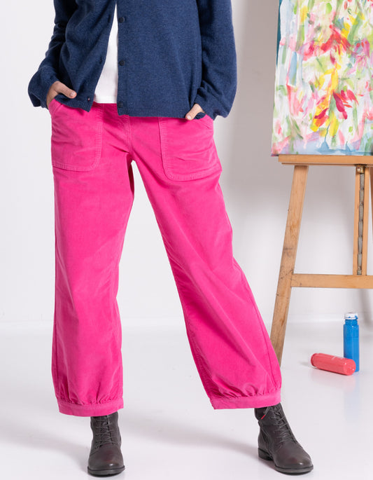 Heidekonigin Lantern Trouser in Pink Mini cord