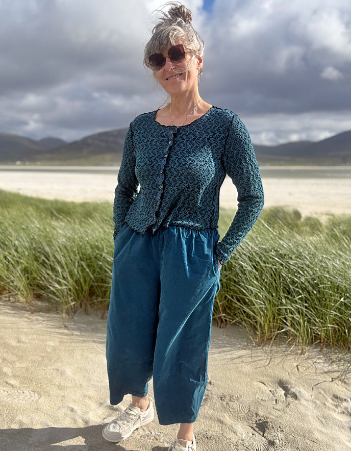 Cut Loose Crochet Cardigan Top in Peacock
