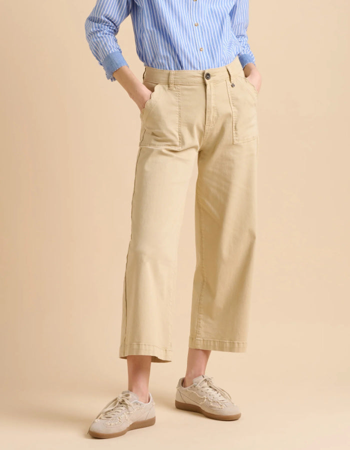 camel wide leg cropped summer trousers with scalloped pockets