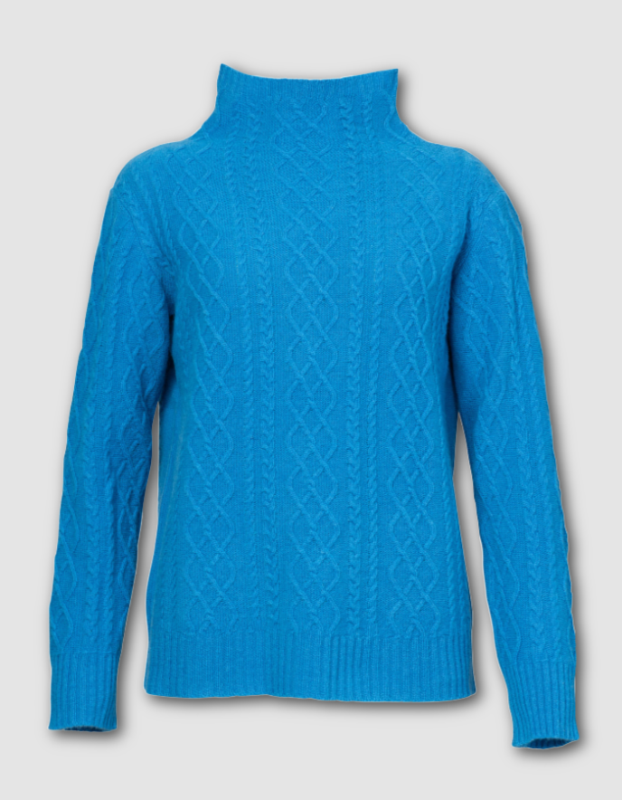 Heidekonigin Turtle Neck with Cables in Sky Blue