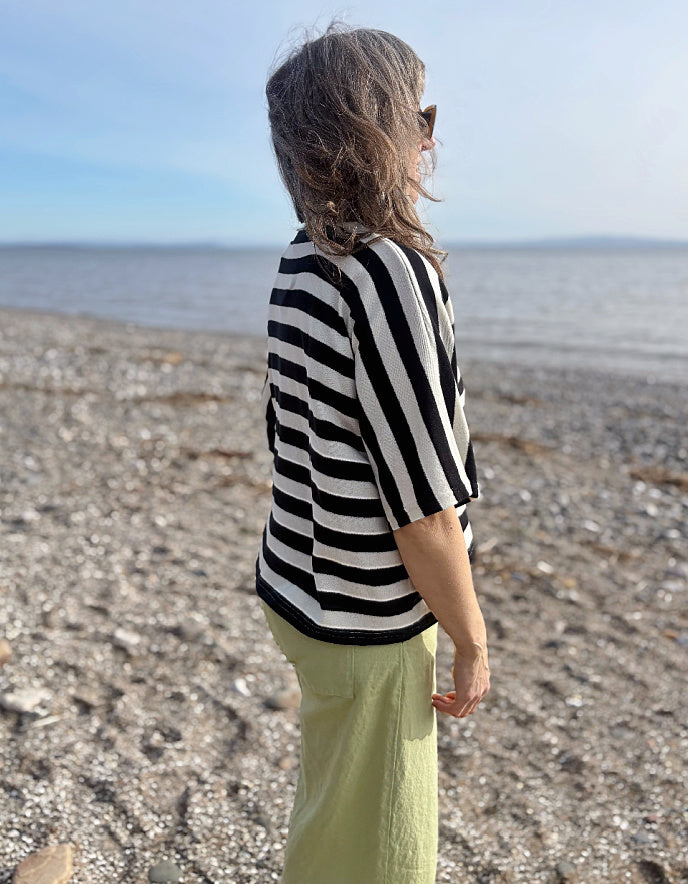 black and white striped tee