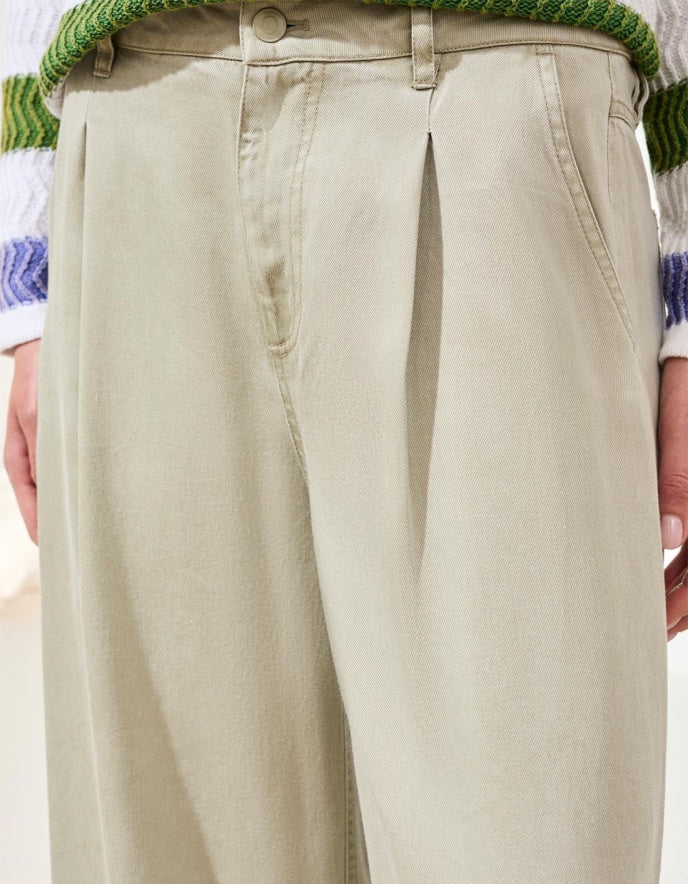 Tribal Brooke Tercel Pleated Wide Leg Trousers in Cactus Clay