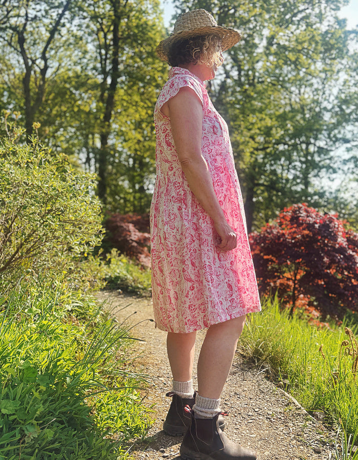 everyday summer cotton shirt style dress with a knee length and capped sleeves in a very pretty pink paisley print