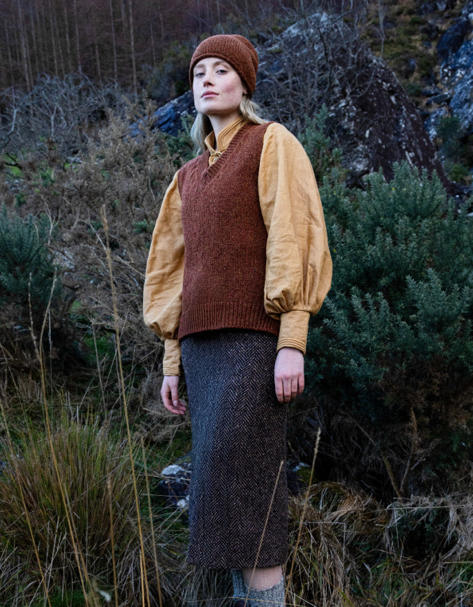 Fisherman out of Ireland Donegal Tweed V-Neck Tank Top in Copper