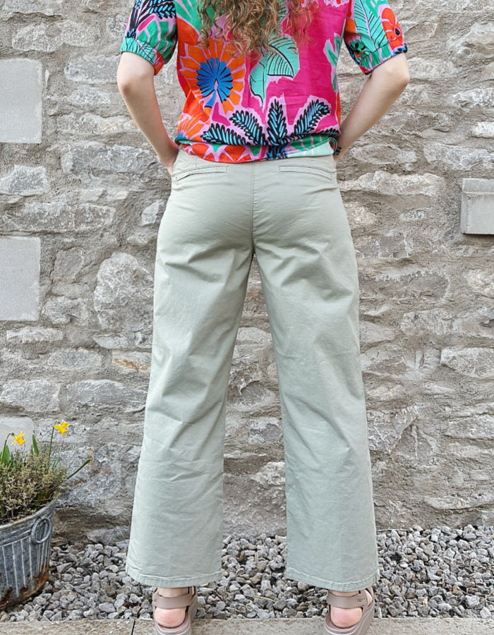 MAC Chiara in Rosemary Cropped Cotton