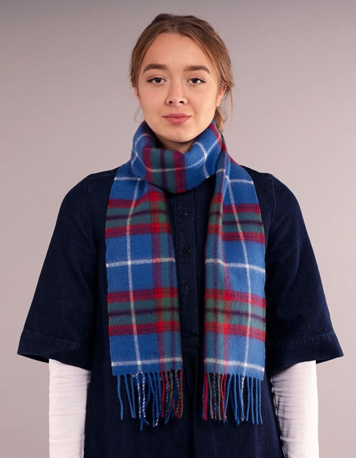 Lochcarron lambswool Scarf in Edinburgh Tartan