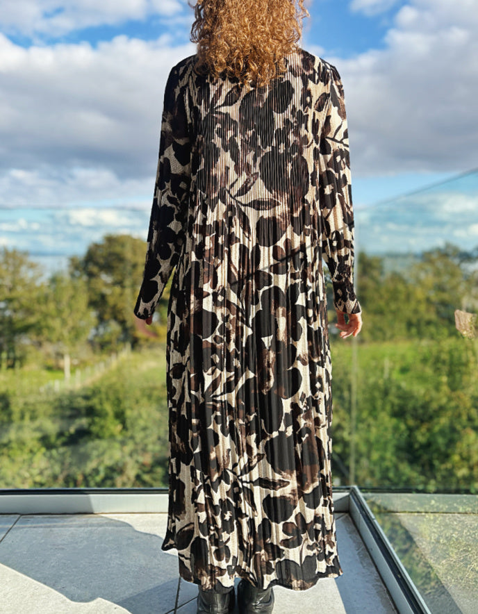 Betty Barclay Pleated Maxi Dress