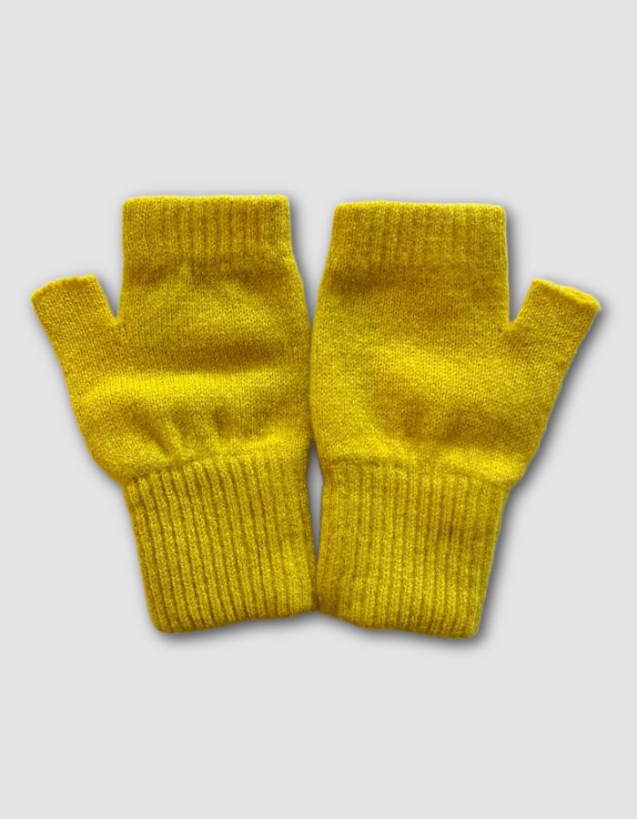 Green Grove Colour Pop Mittens in Gorse