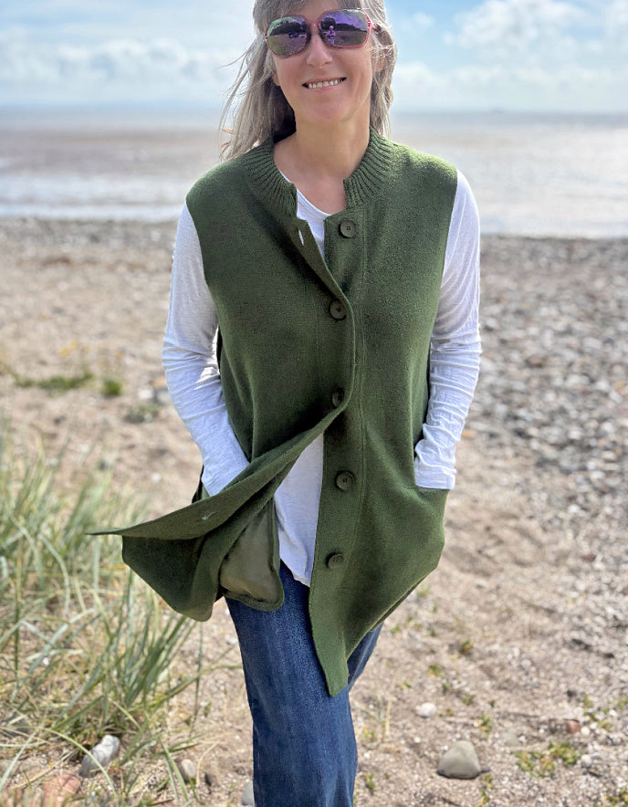 See Saw Boiled Wool Waistcoat in Green