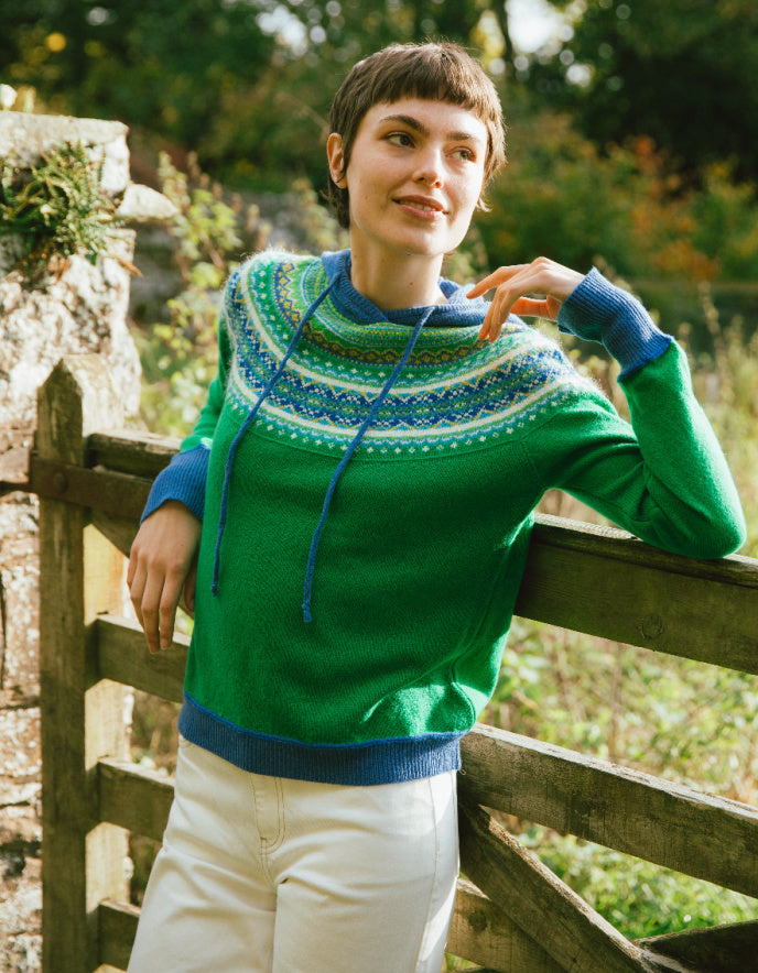 Eribe Alpine Hooded Sweater in Lucious