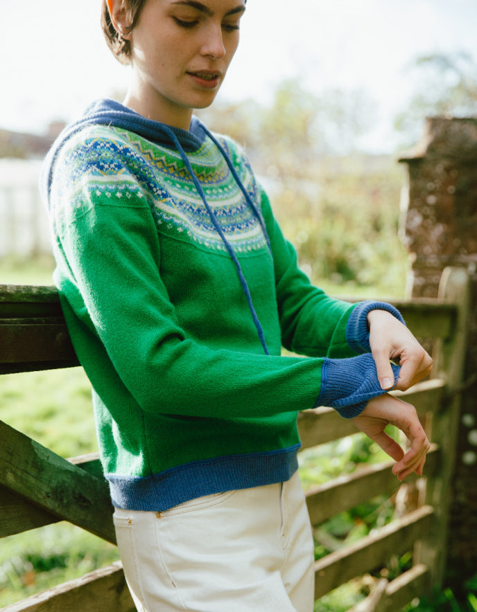 Eribe Alpine Hooded Sweater in Lucious