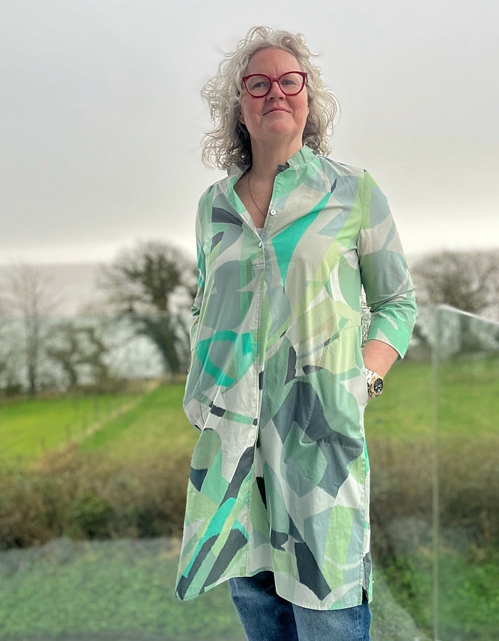 cotton tunic dress with mint green print, button down placket and stand up collar, loose fit, great with summer trousers
