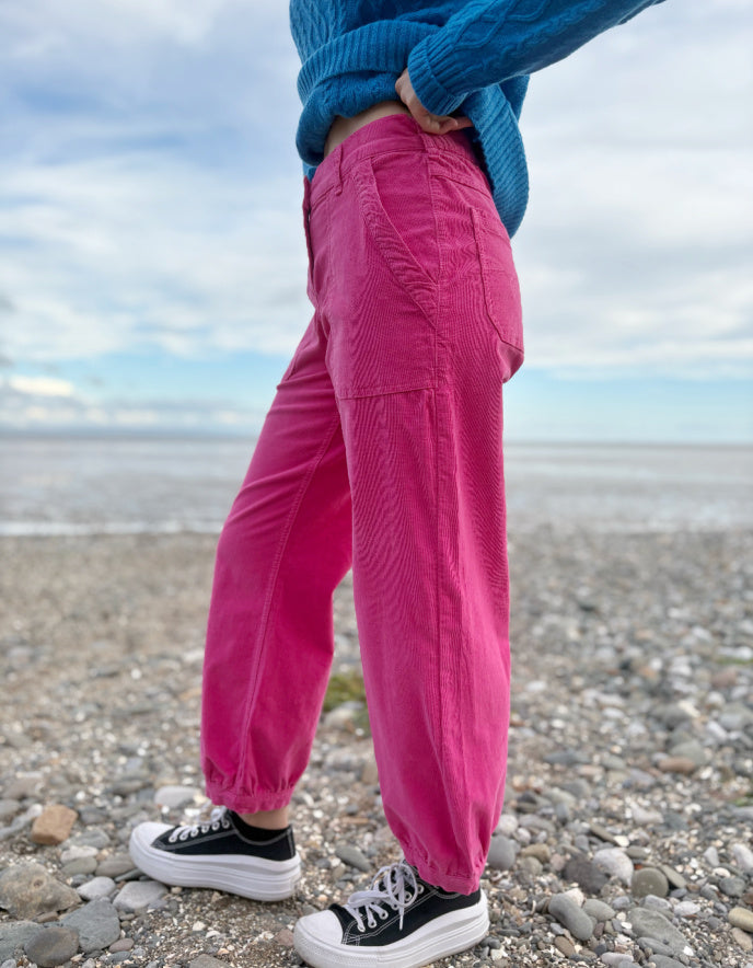 Heidekonigin Lantern Trouser in Pink Mini cord