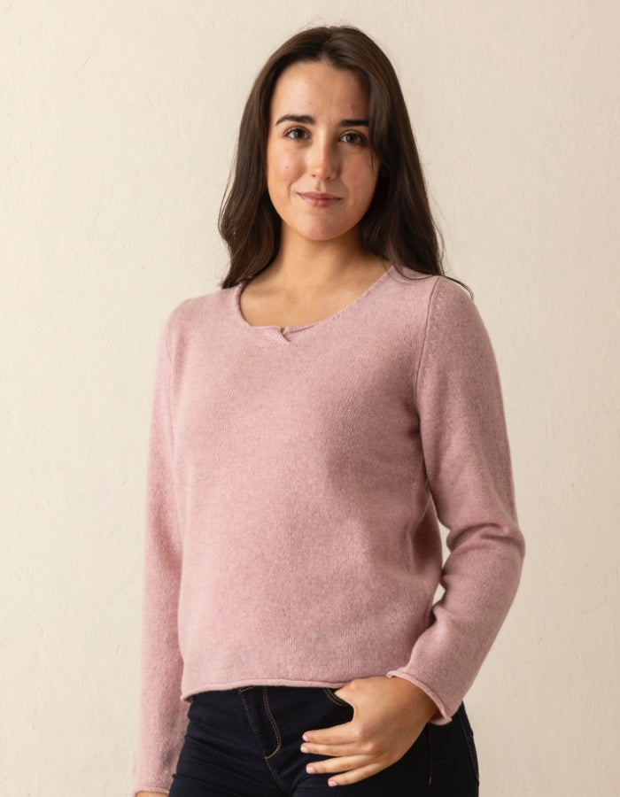 short boxy wool sweater with round neckline in soft baby pink