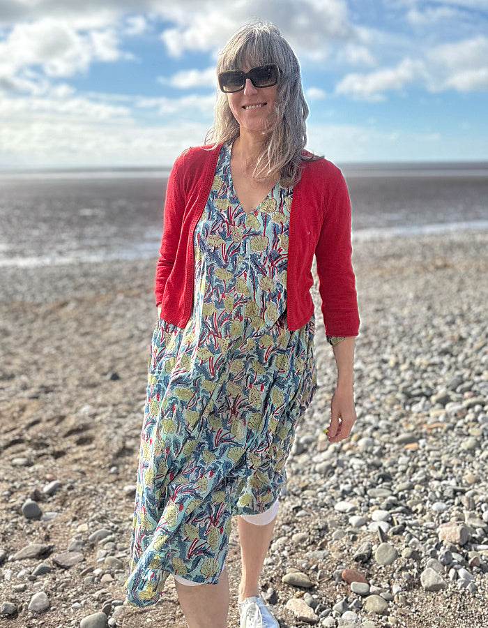 cotton kaftan dress with long sleeves and side splits in handblocked print