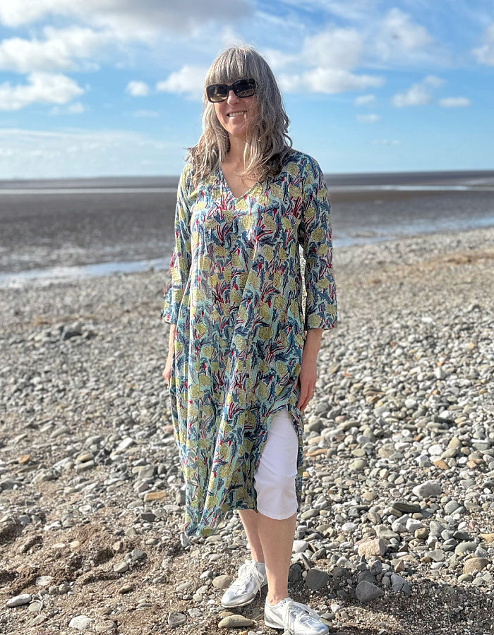 cotton kaftan dress with long sleeves and side splits in handblocked print