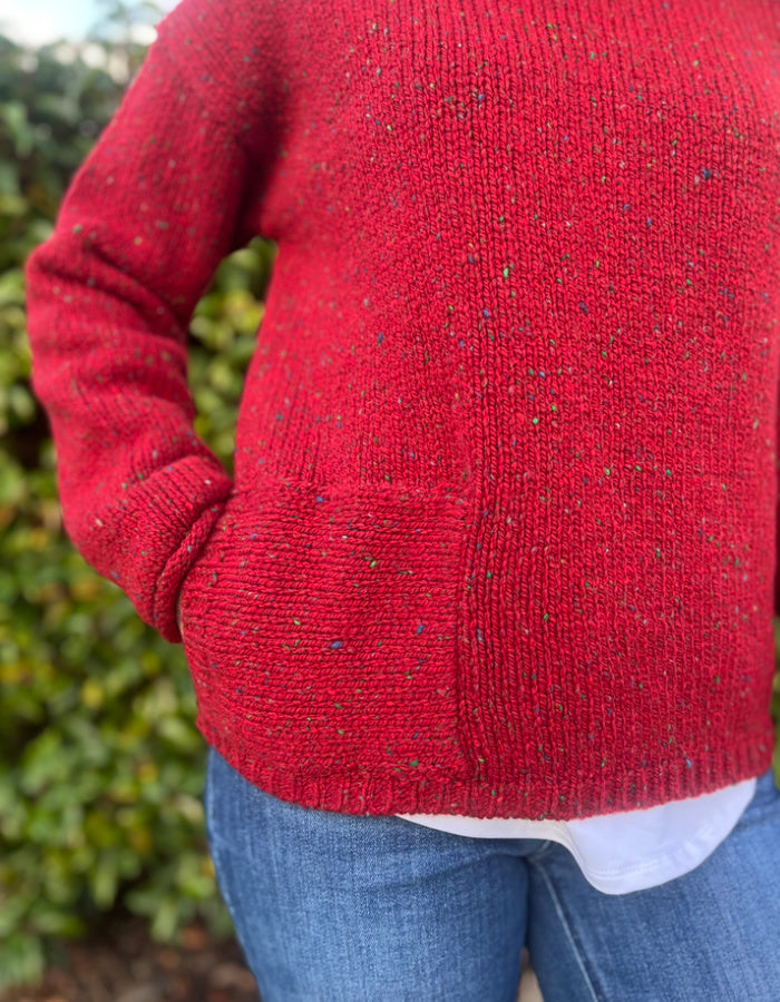 Fisherman out of Ireland Relaxed Fit Sweater with Patch Pocket in Robin Red