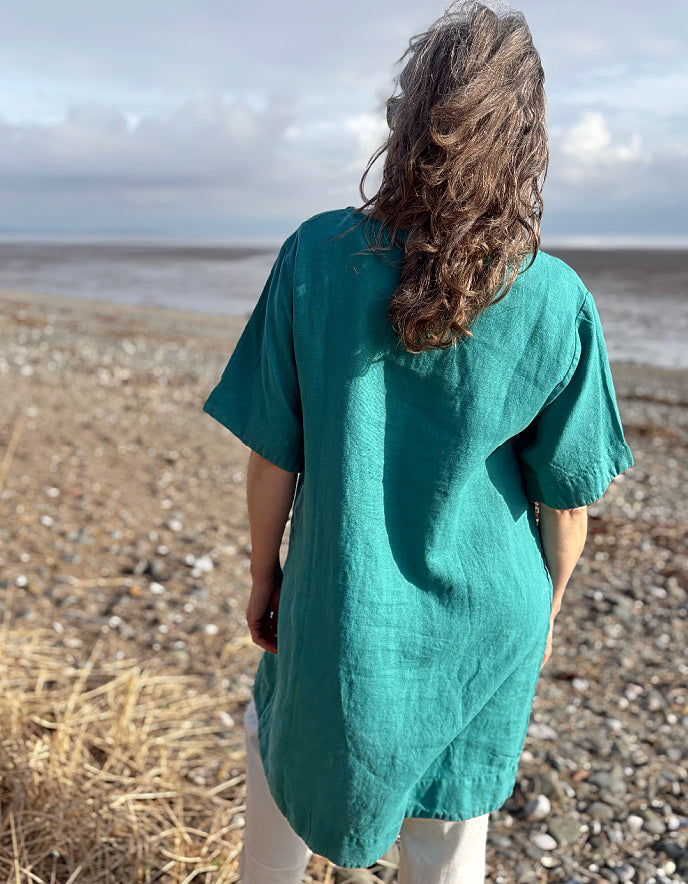 Cut Loose Relaxed Dress in Riviera