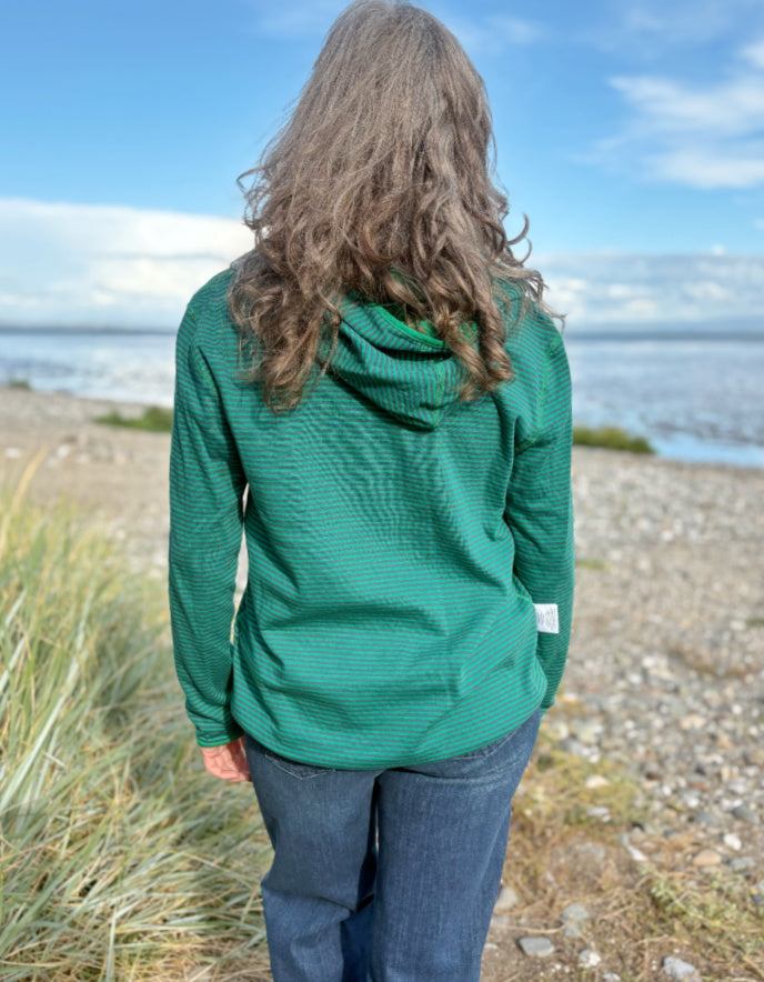 Heidekonigin Hooded Reversible T shirt in Green