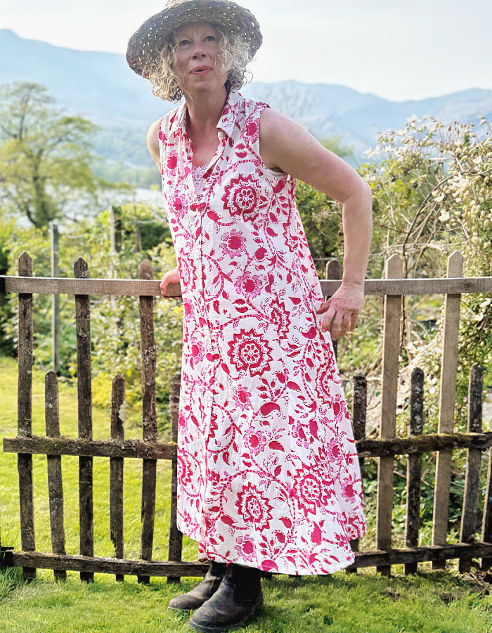 safari style sleeveless shirt dress with a midi length in summer pink print, gorgeous for a summers day