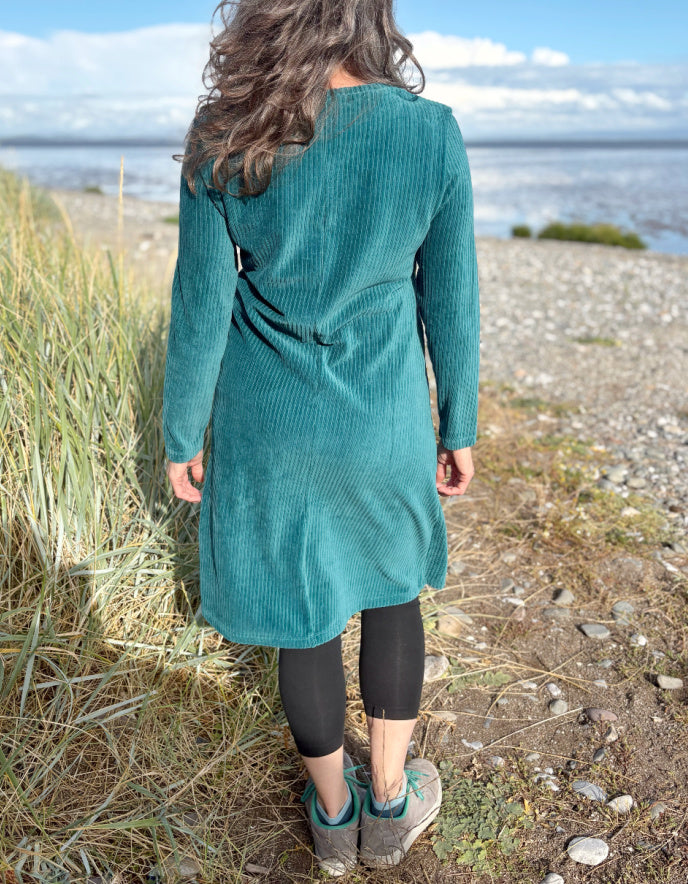 Heidekonigin Soft Corduroy Dress in Teal