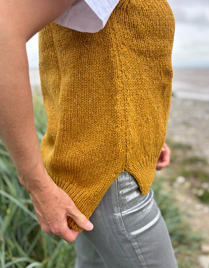 Fisherman out of Ireland Donegal Tweed V-Neck Tank Top in Honey