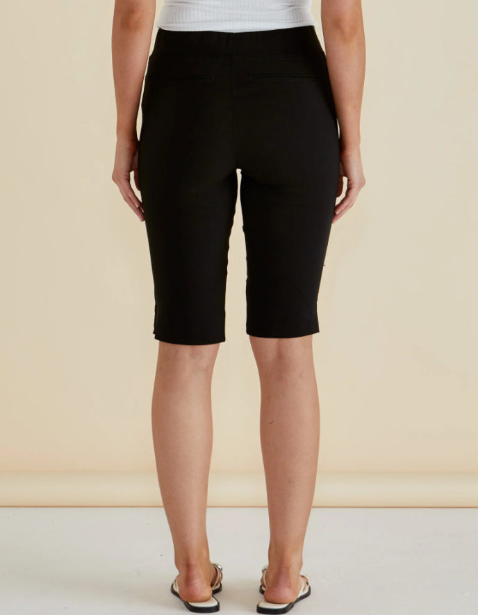black bengaline Bermuda shorts
