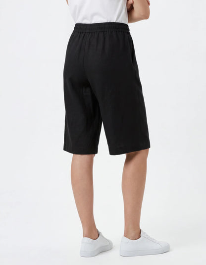 black linen blend Bermuda shorts with elasticated waist