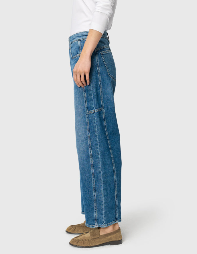 MAC Ohio Barrel Jeans in Mid Blue Wash