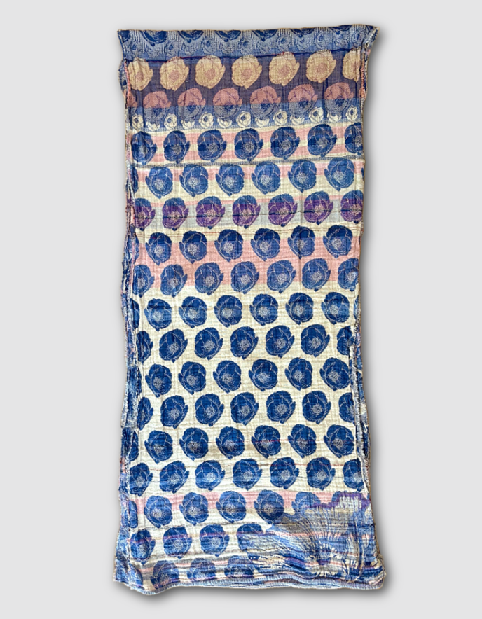 jacquard organic cotton scarf in blue and pink