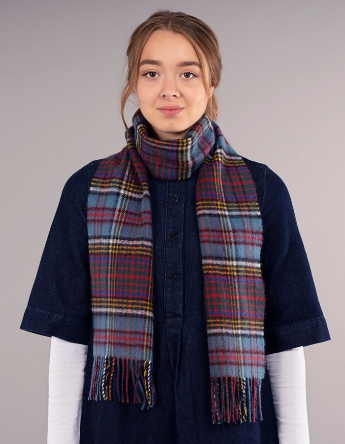 Lochcarron Lambswool Scarf in Anderson