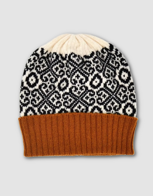 Scarlet Baltic Beanie in Almond and Black