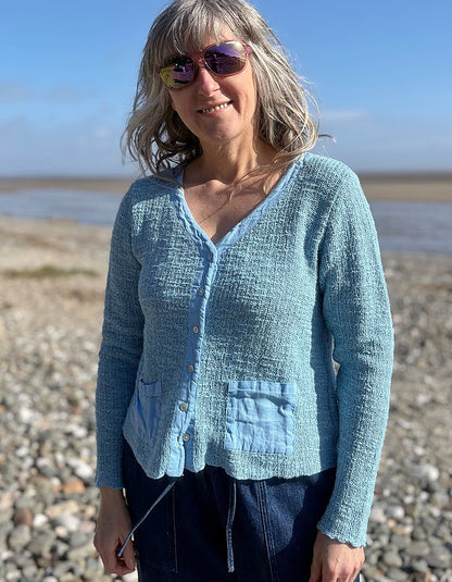 Cut Loose Textured Cardigan in Belle Flower