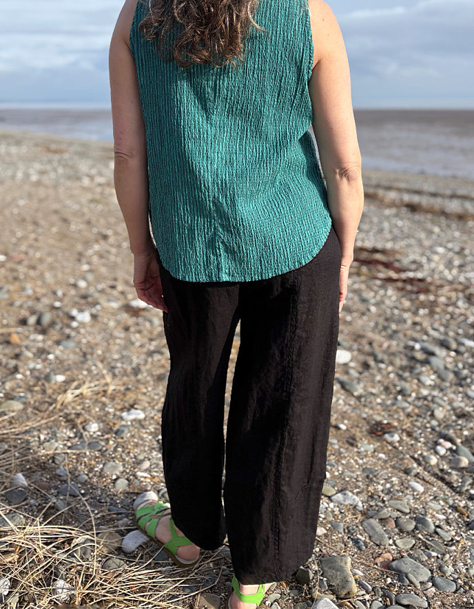 black linen lantern trousers