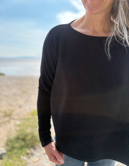 Neirami Boxy Knit in Black