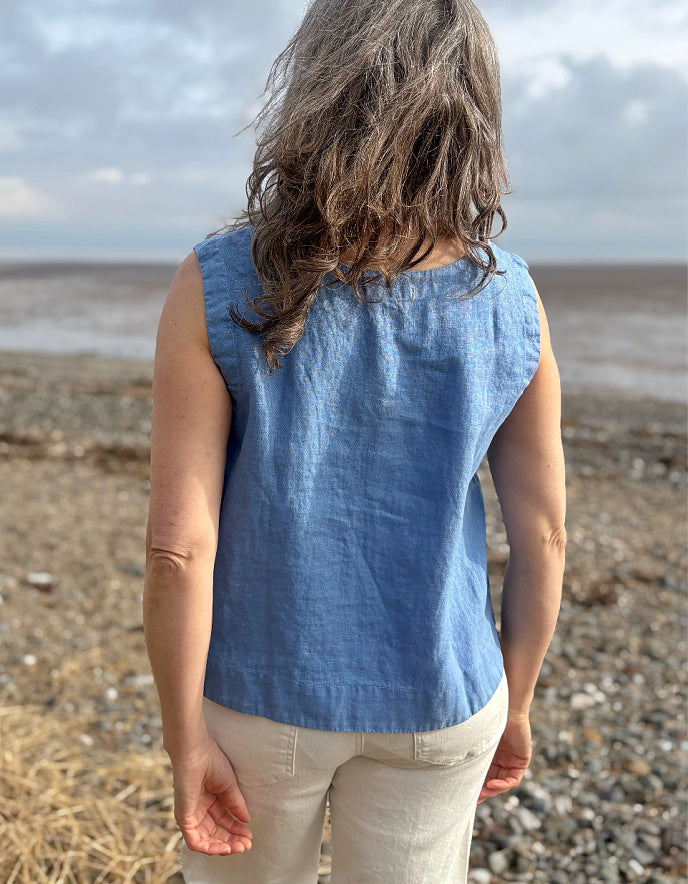 Cut Loose Linen Shell Top in Forget-me-not