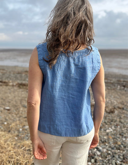 Cut Loose Linen Shell Top in Forget-me-not