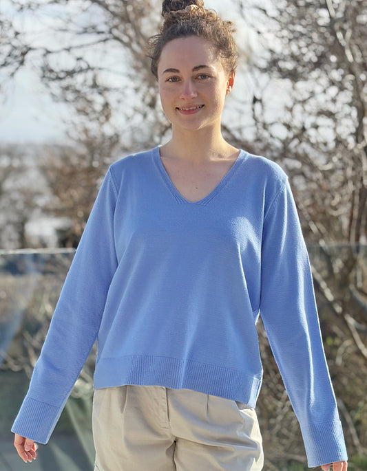 soft viscose V neck sweater in sky blue