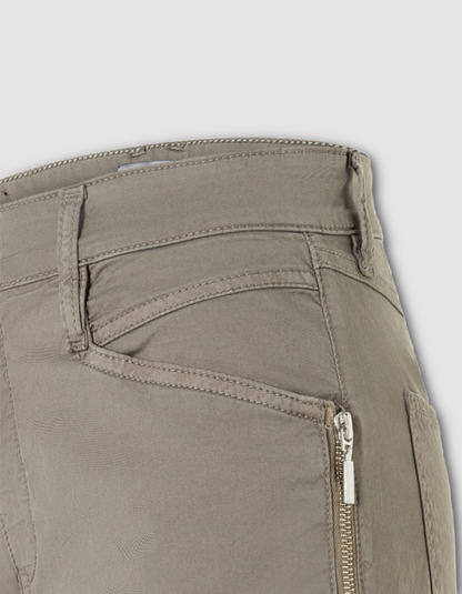 MAC Bora Cotton Twill Barrel Leg Trousers