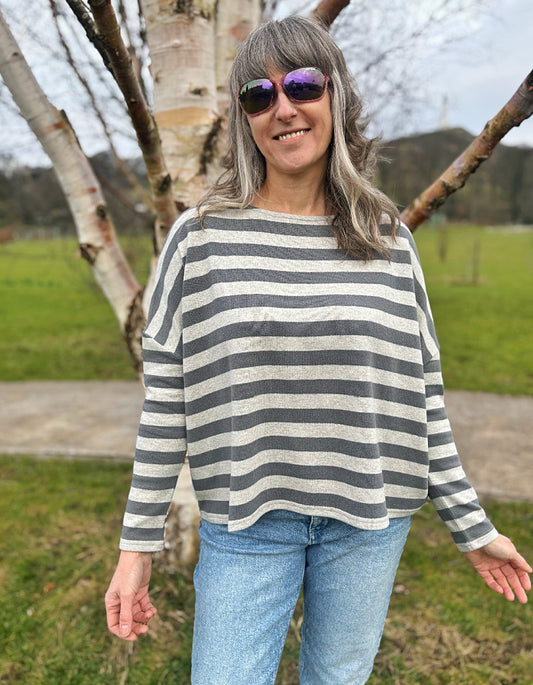 boxy jumper wide fit with draped shoulders in two tone grey block stripes