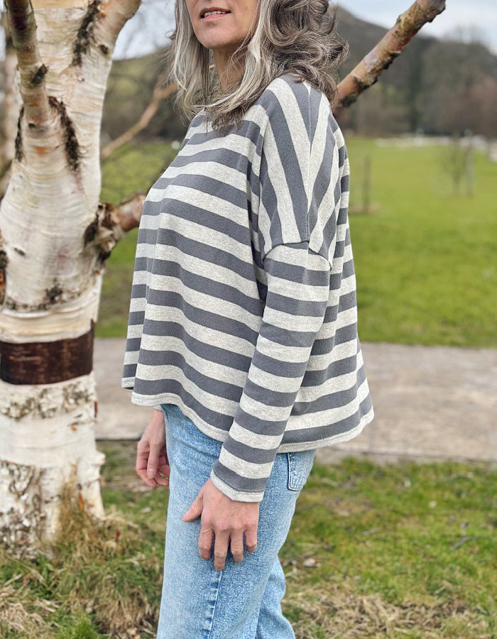 boxy jumper wide fit with draped shoulders in two tone grey block stripes