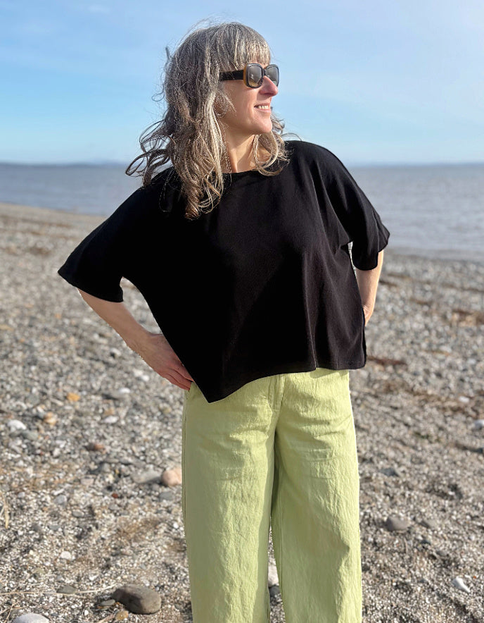 boxy black tee