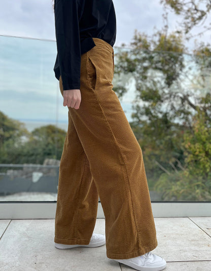 Cut Loose Wide Leg Jumbo Cords in Brass