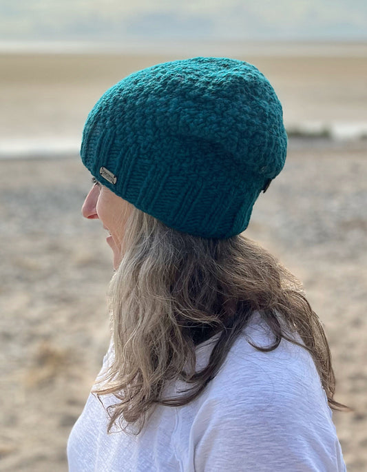 Kusan Button Beret in Teal