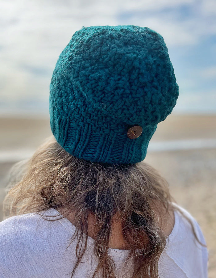 Kusan Button Beret in Teal