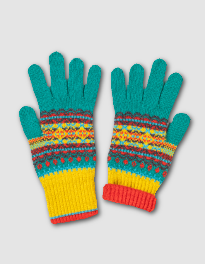 Eribe Alloa Fair Isle Gloves in Calla