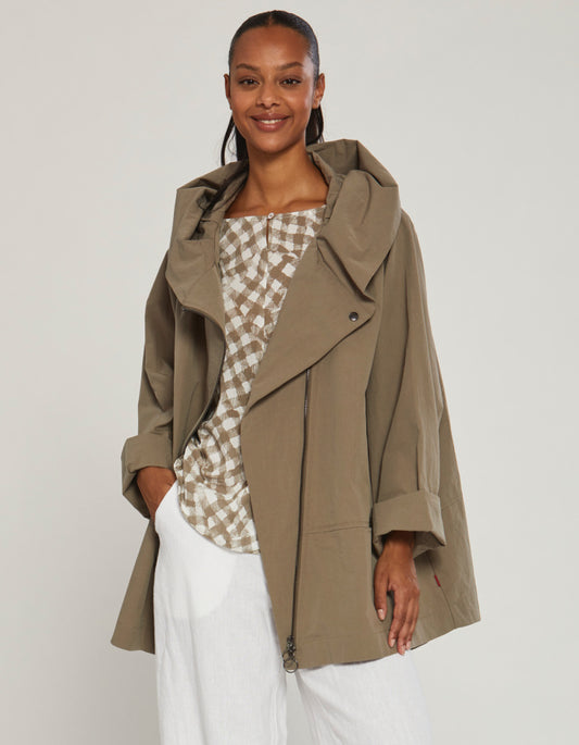 camel cotton coat with shawl collar and hood with asymmetrical front zip