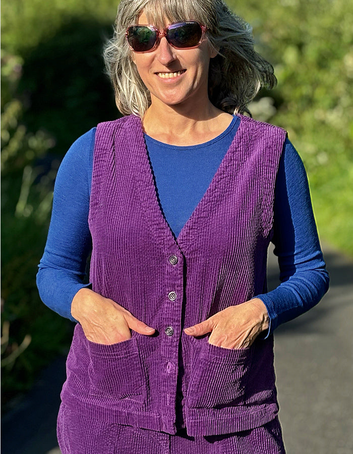 cotton cord jumbo cord waistcoat in purple