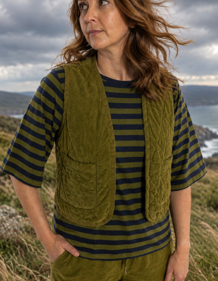 Danefae Daneblues Cord Vest in Dark Olive