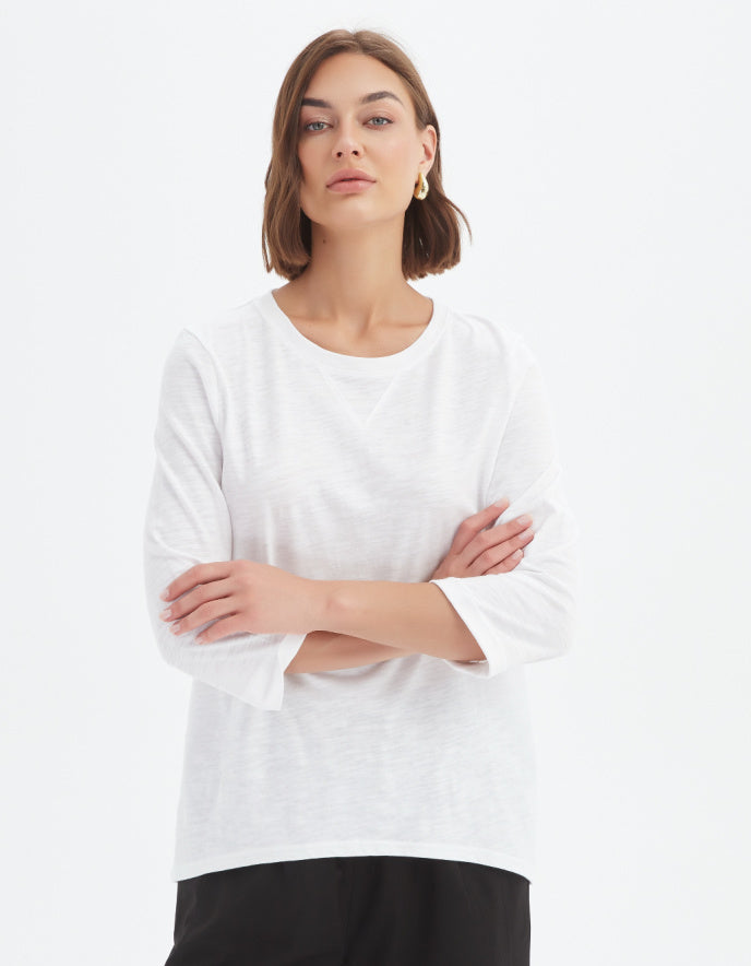 woman wearing white 3/4 sleeve cotton slub t shirt